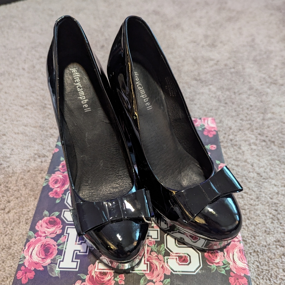Jeffrey Campbell heels got in Europe